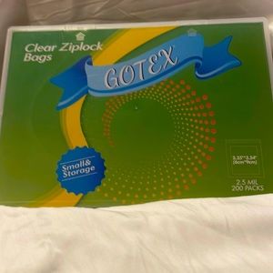 Go text small Ziploc storage bags